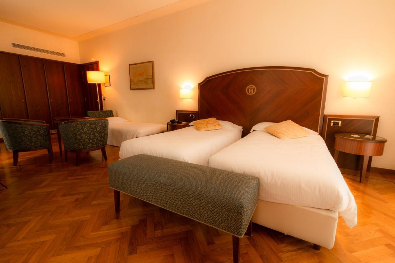 Hotel Alla Torre Castelfranco Veneto Kültér fotó