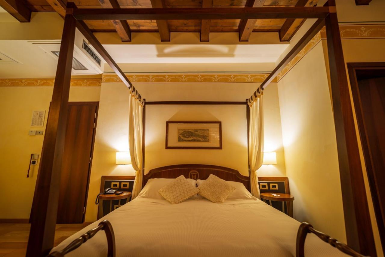 Hotel Alla Torre Castelfranco Veneto Kültér fotó