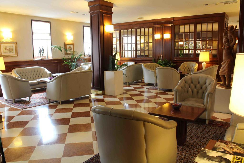 Hotel Alla Torre Castelfranco Veneto Kültér fotó