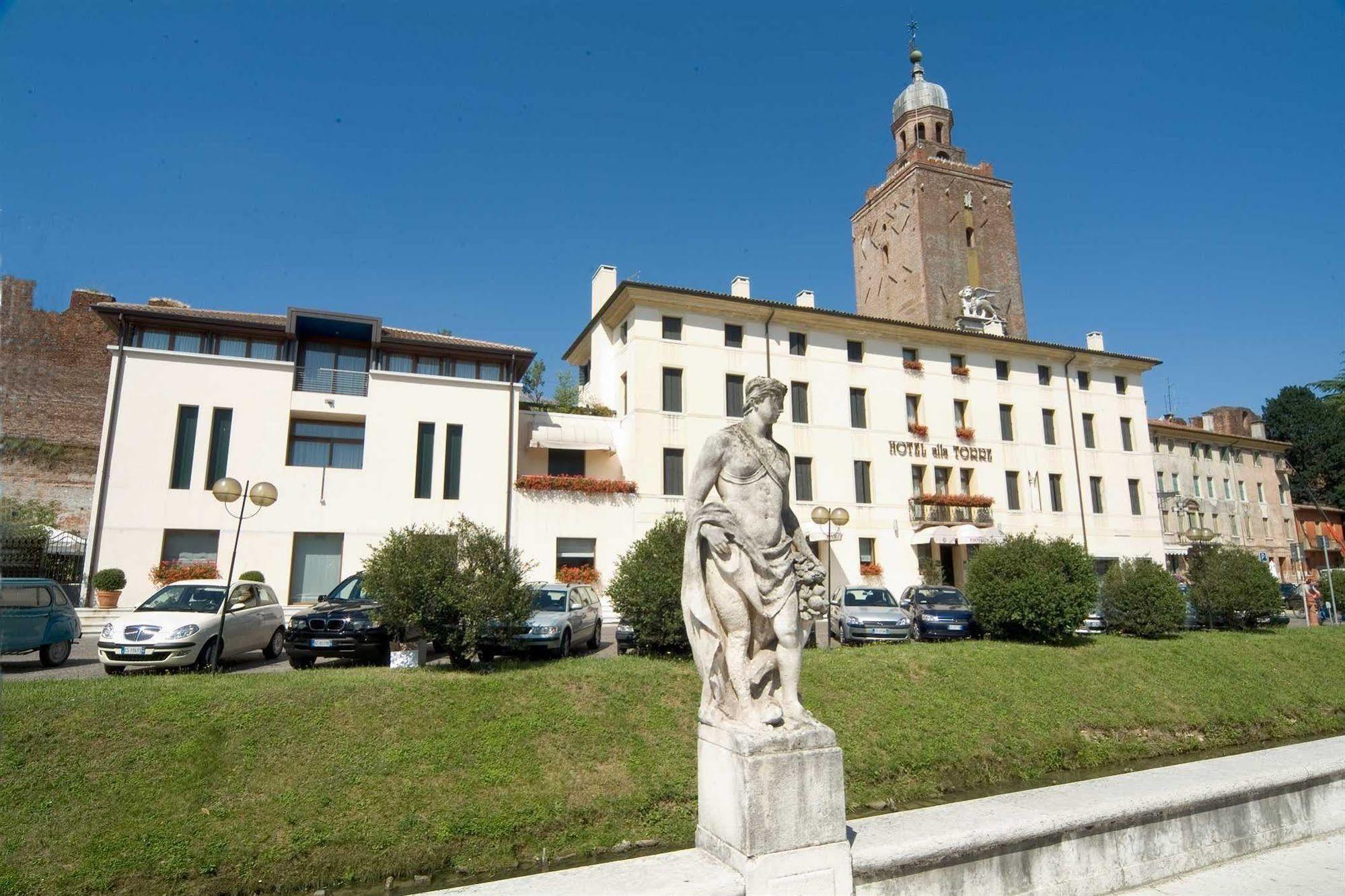 Hotel Alla Torre Castelfranco Veneto Kültér fotó